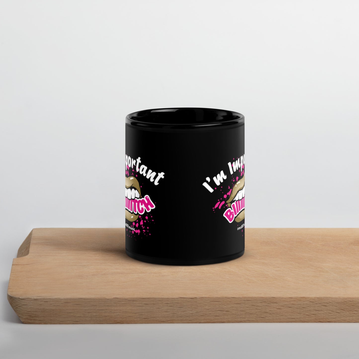 Mug Important Black Glossy